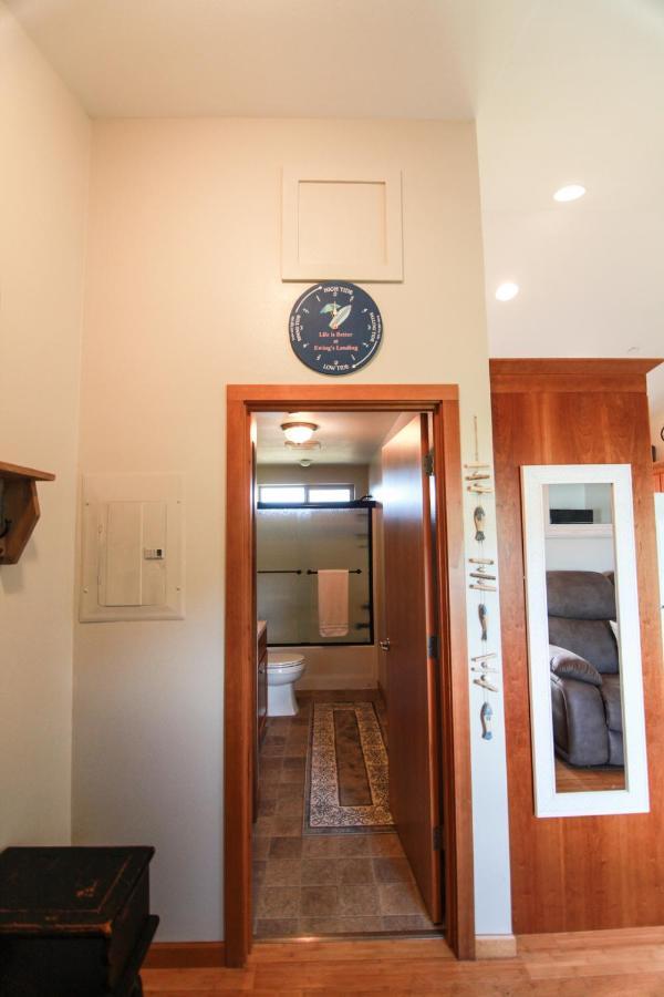 Parker Landing Hotel Астория Екстериор снимка